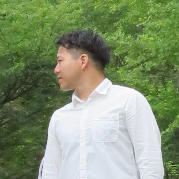 男性カウンセラー上野